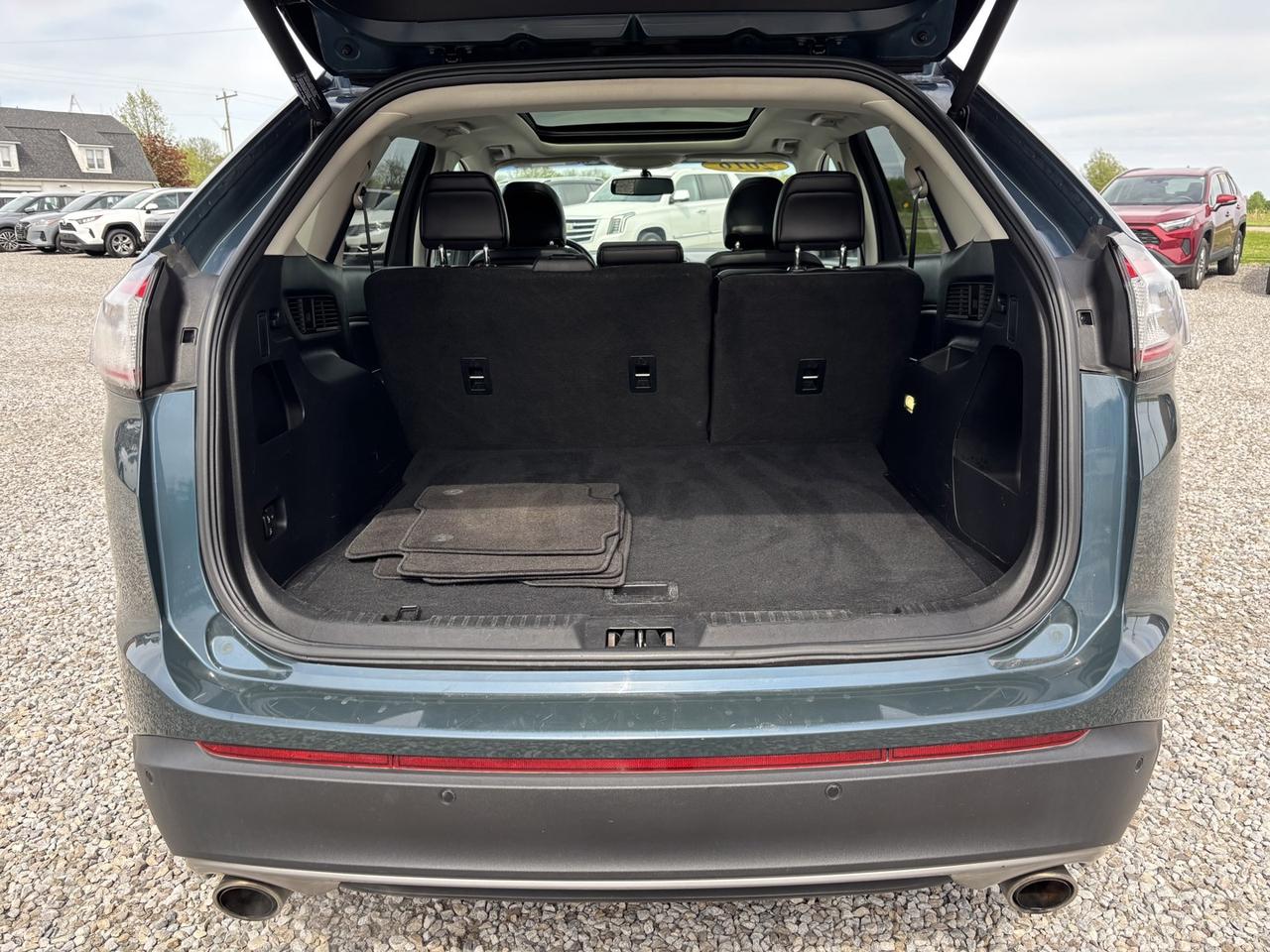 2016 Ford Edge SEL Photo