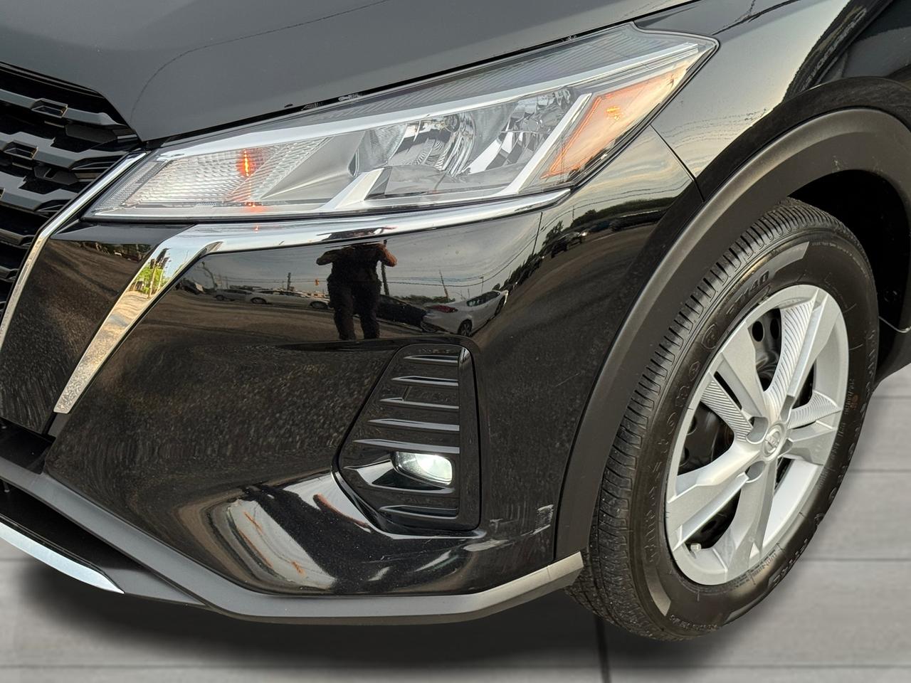 2024 Nissan Kicks S+ONE OWNER+CLEAN CARFAX+LEASE RETURN Photo