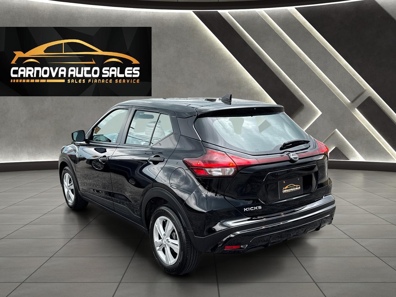 2024 Nissan Kicks S+ONE OWNER+CLEAN CARFAX+LEASE RETURN Photo