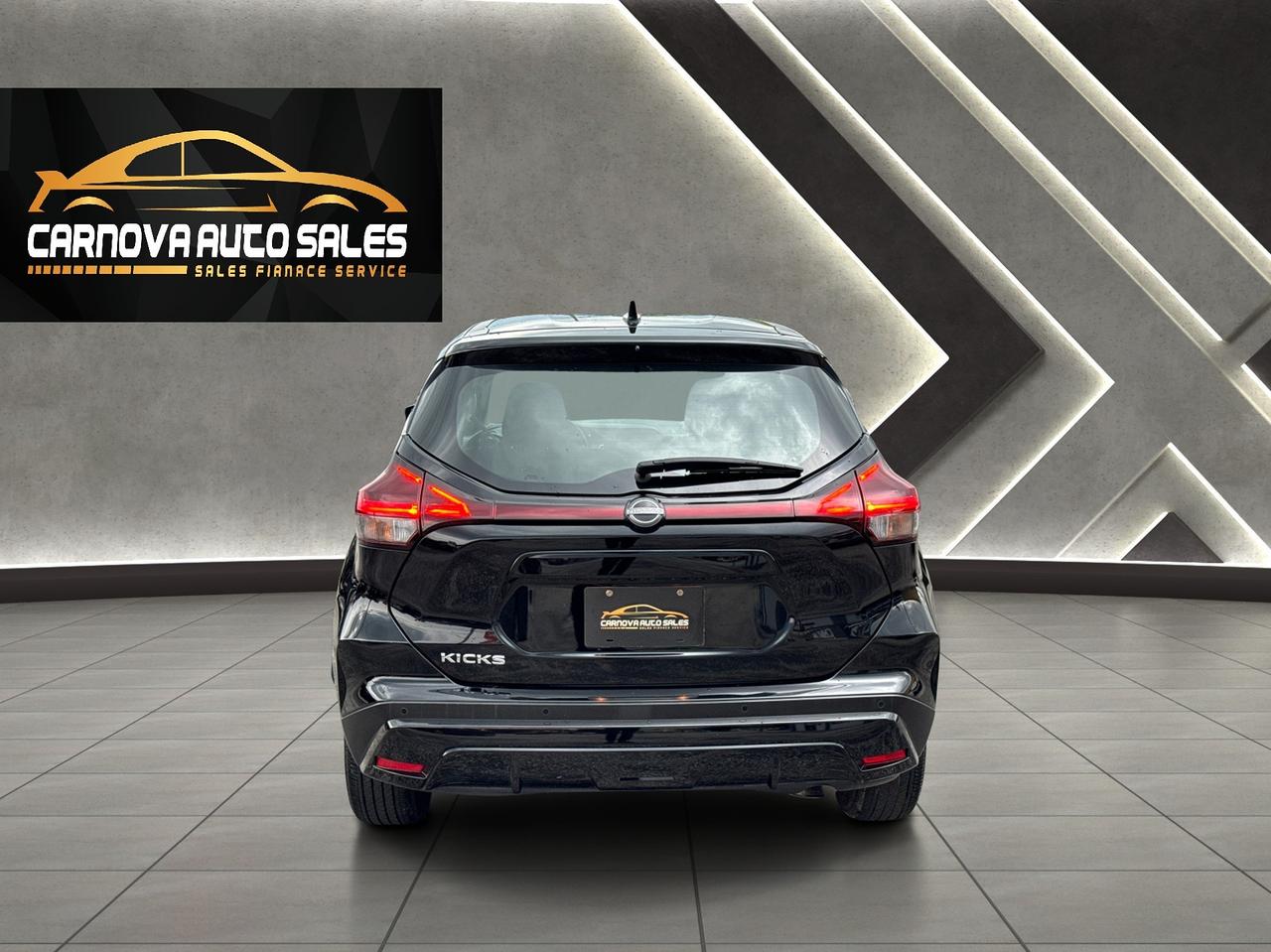 2024 Nissan Kicks S+ONE OWNER+CLEAN CARFAX+LEASE RETURN Photo
