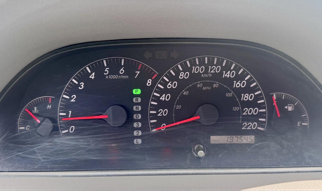 2005 Toyota Camry FINANCING AVAILABLE Photo11