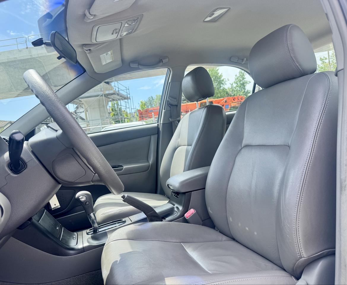 2005 Toyota Camry FINANCING AVAILABLE Photo9