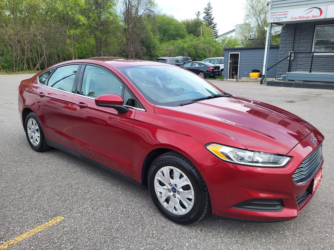2014 Ford Fusion S Photo