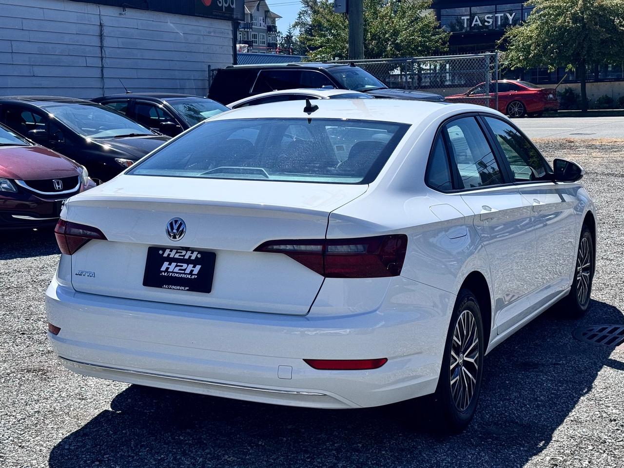 2021 Volkswagen Jetta FINANCING AVAILABLE Photo5