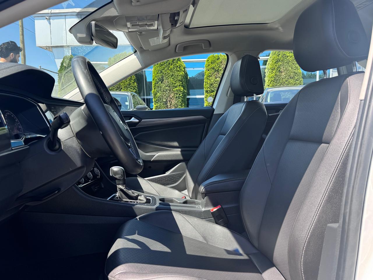 2021 Volkswagen Jetta FINANCING AVAILABLE Photo9