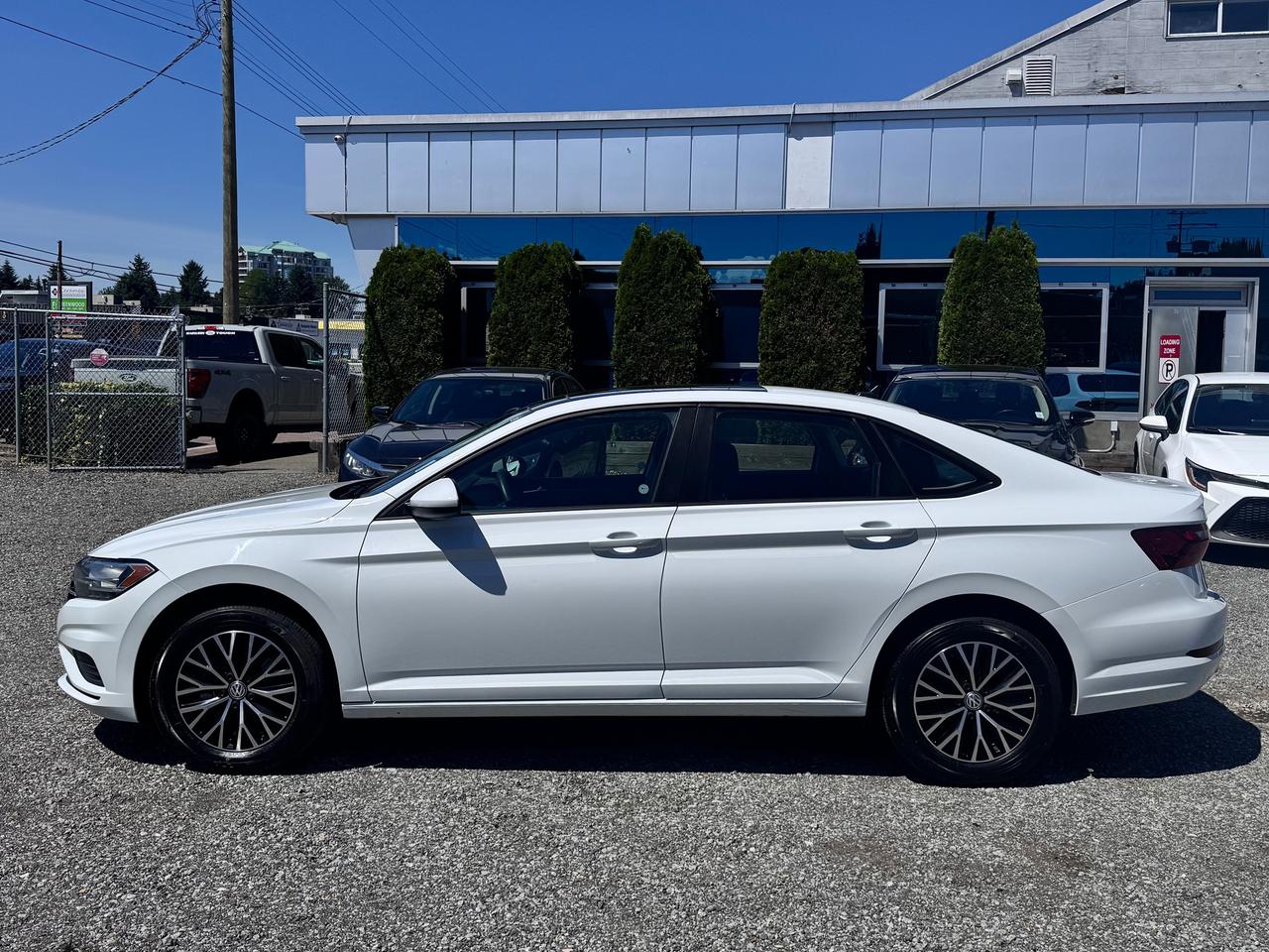 2021 Volkswagen Jetta FINANCING AVAILABLE Photo8