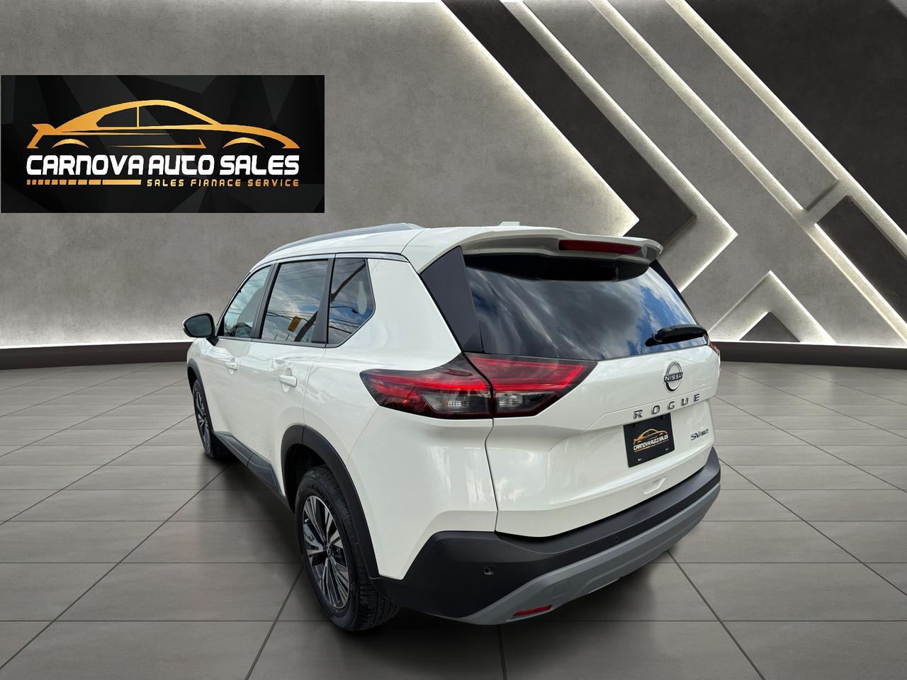2023 Nissan Rogue SV Moonroof+ONE OWNER+CLEAN CARFAX Photo