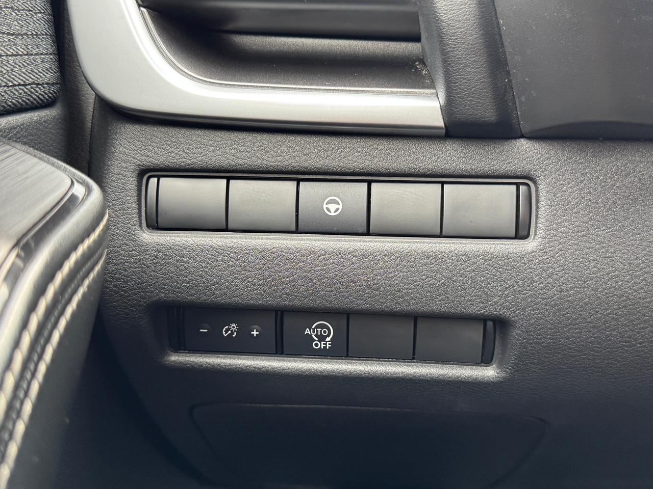 2023 Nissan Rogue SV Moonroof+ONE OWNER+CLEAN CARFAX Photo