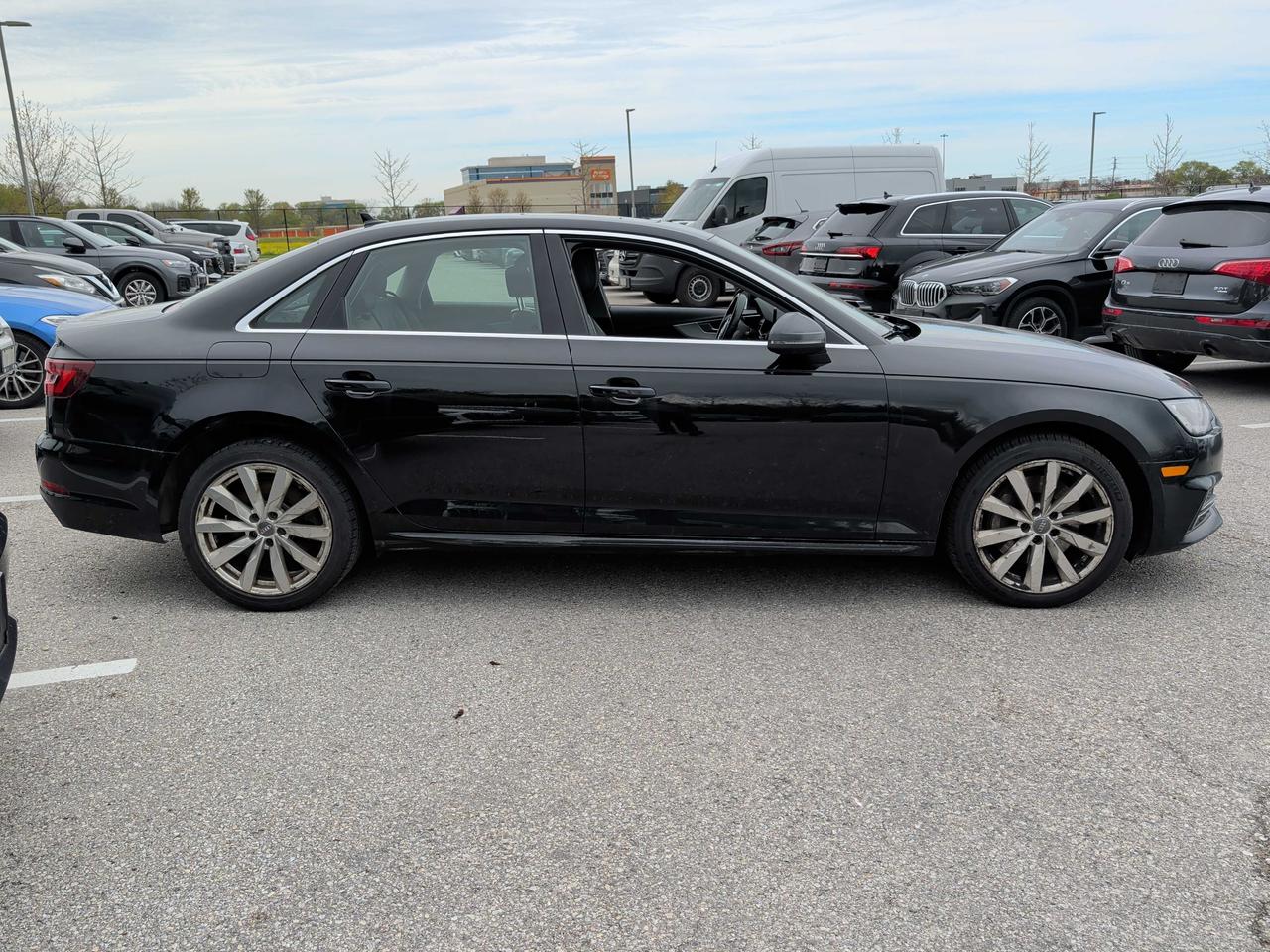 2018 Audi A4 Komfort Photo