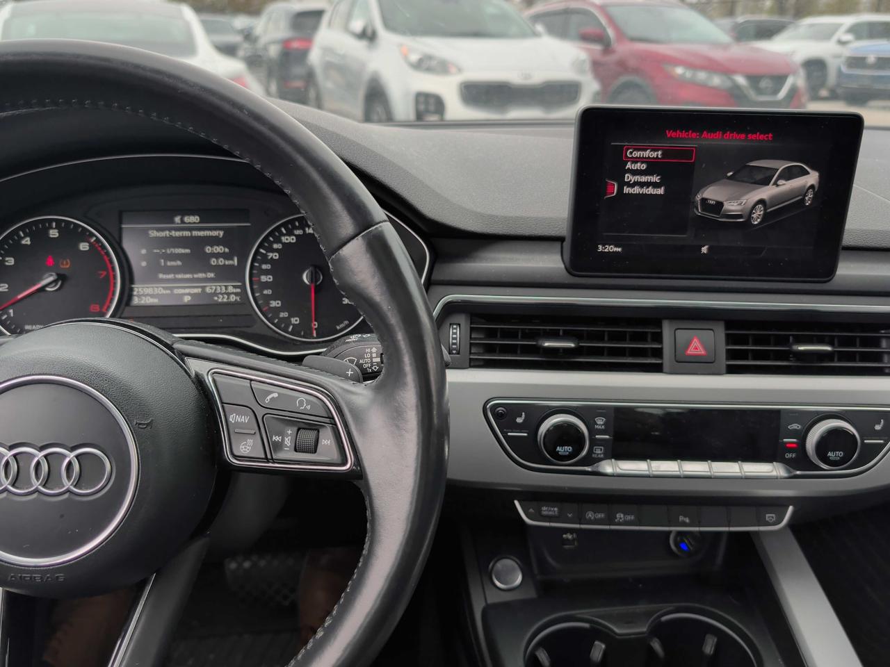 2018 Audi A4 Komfort Photo