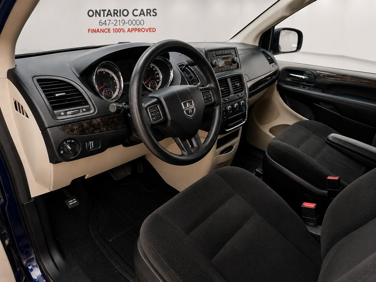 2015 Dodge Grand Caravan CANADA VALUE PACKAGE Photo