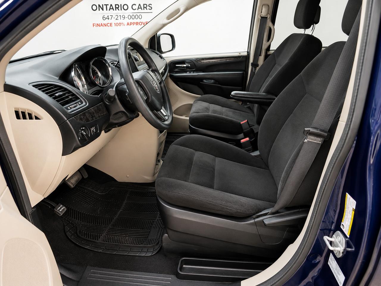 2015 Dodge Grand Caravan CANADA VALUE PACKAGE Photo