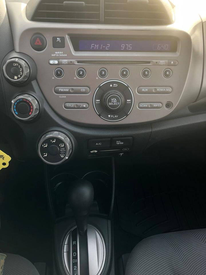 2010 Honda Fit 5dr HB Auto LX CERTIFIED WITH 3 YEARS WARRANTY INC Photo