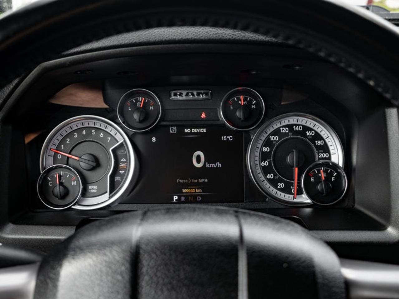 2021 RAM 1500 Classic WARLOCK Photo