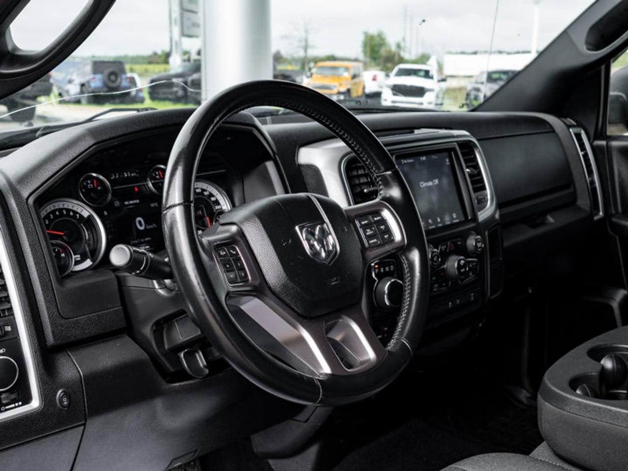 2021 RAM 1500 Classic WARLOCK Photo
