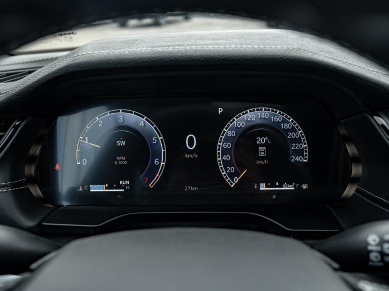 2026 Jeep Grand Cherokee Altitude Photo3