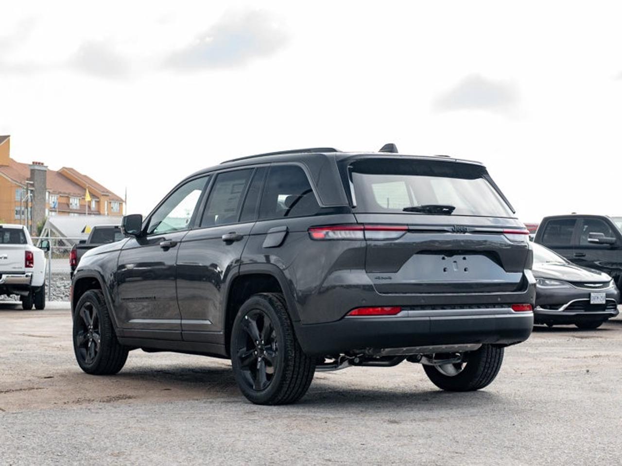 2026 Jeep Grand Cherokee Altitude Photo