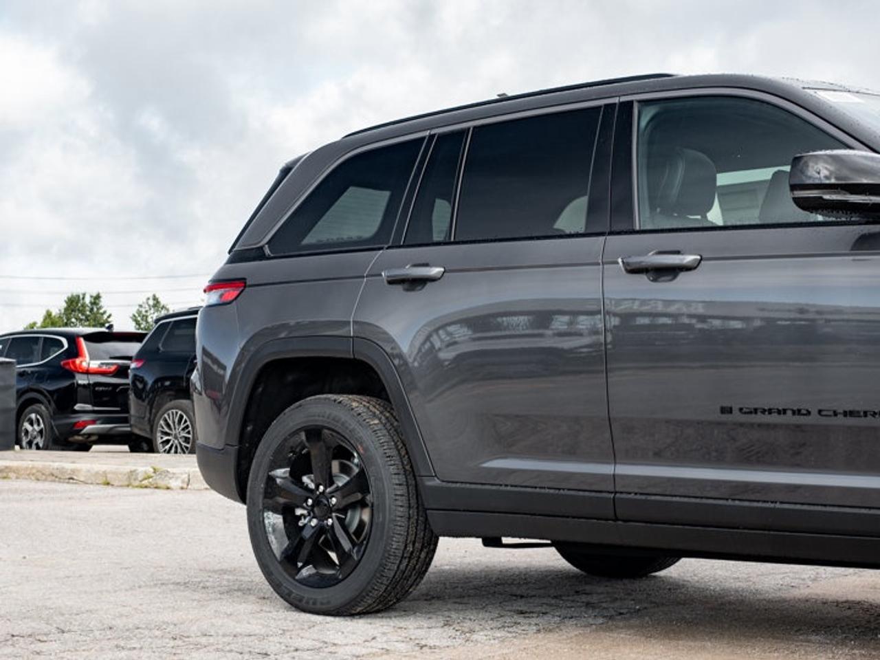 2026 Jeep Grand Cherokee Altitude Photo