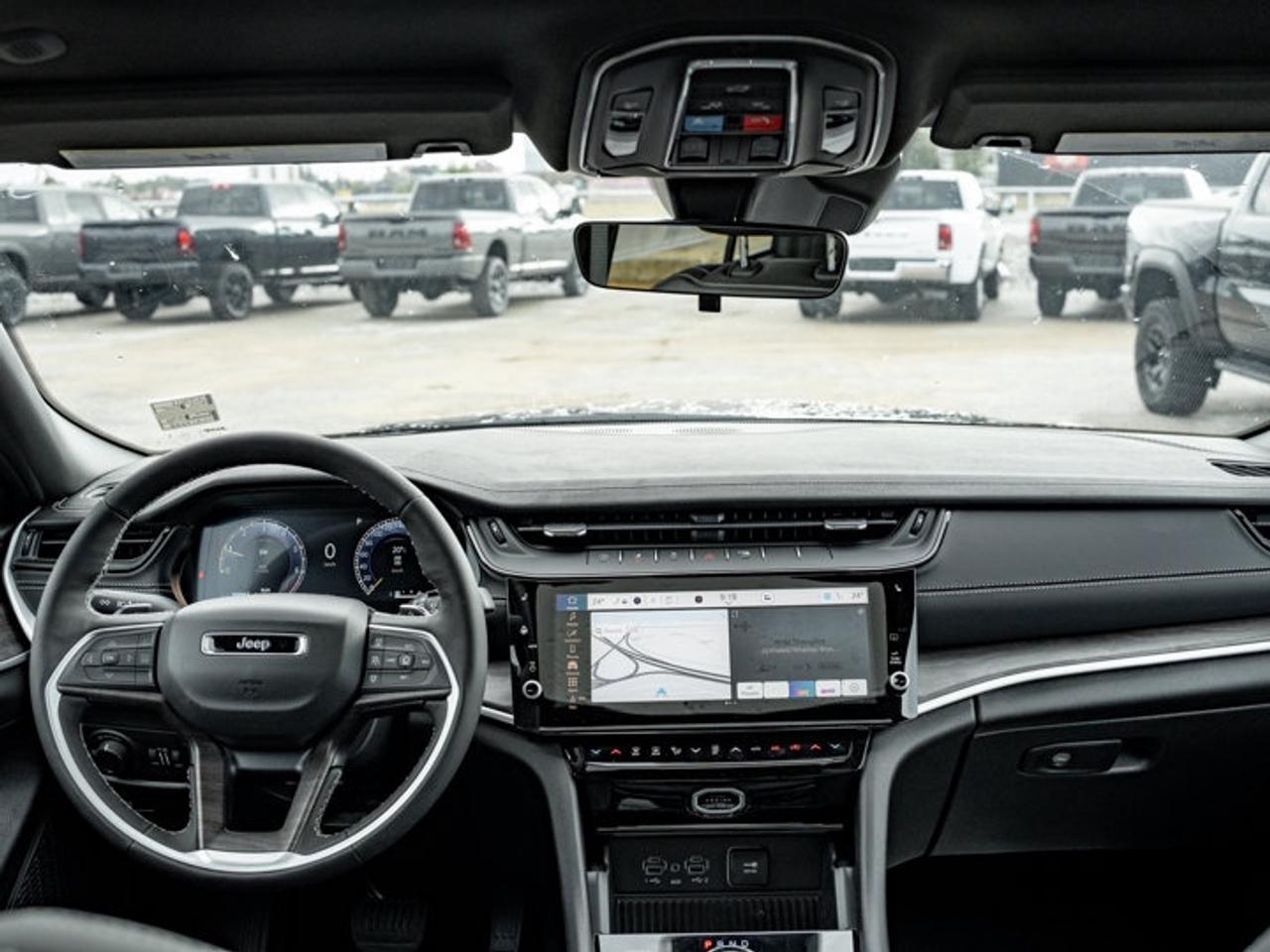2026 Jeep Grand Cherokee Altitude Photo