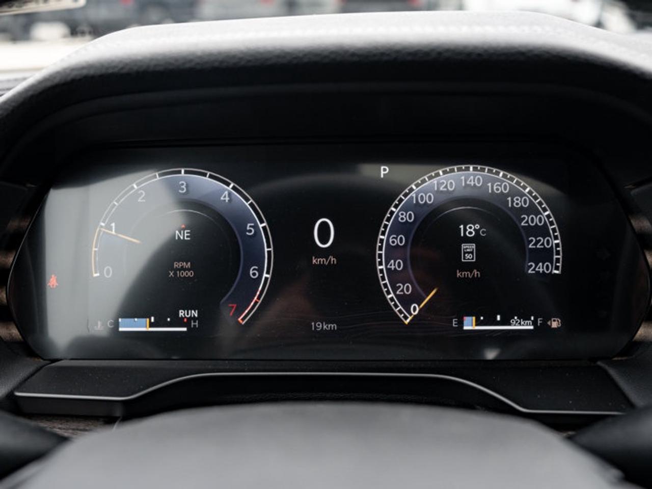 2026 Jeep Grand Cherokee Altitude Photo3