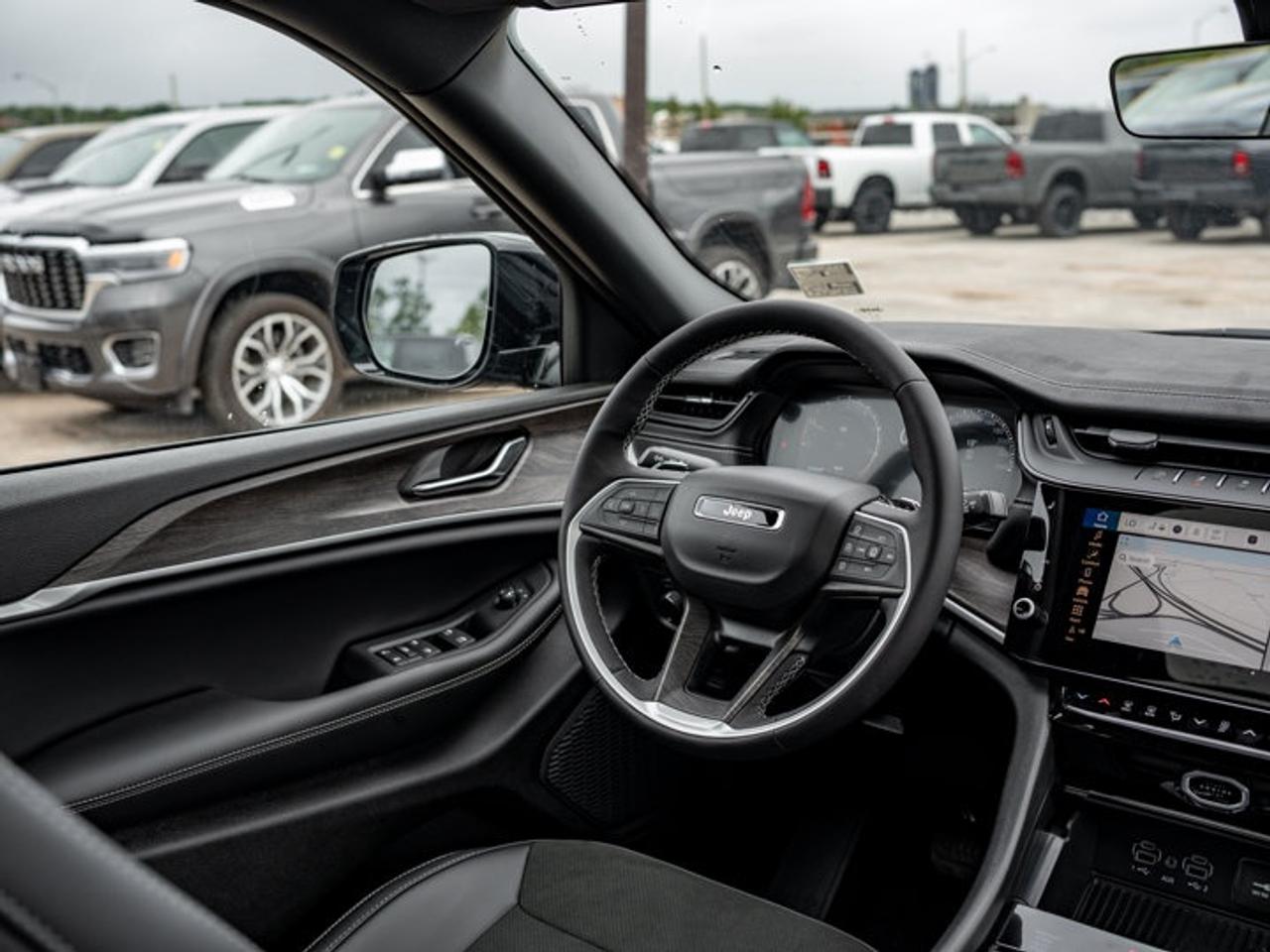 2026 Jeep Grand Cherokee Altitude Photo