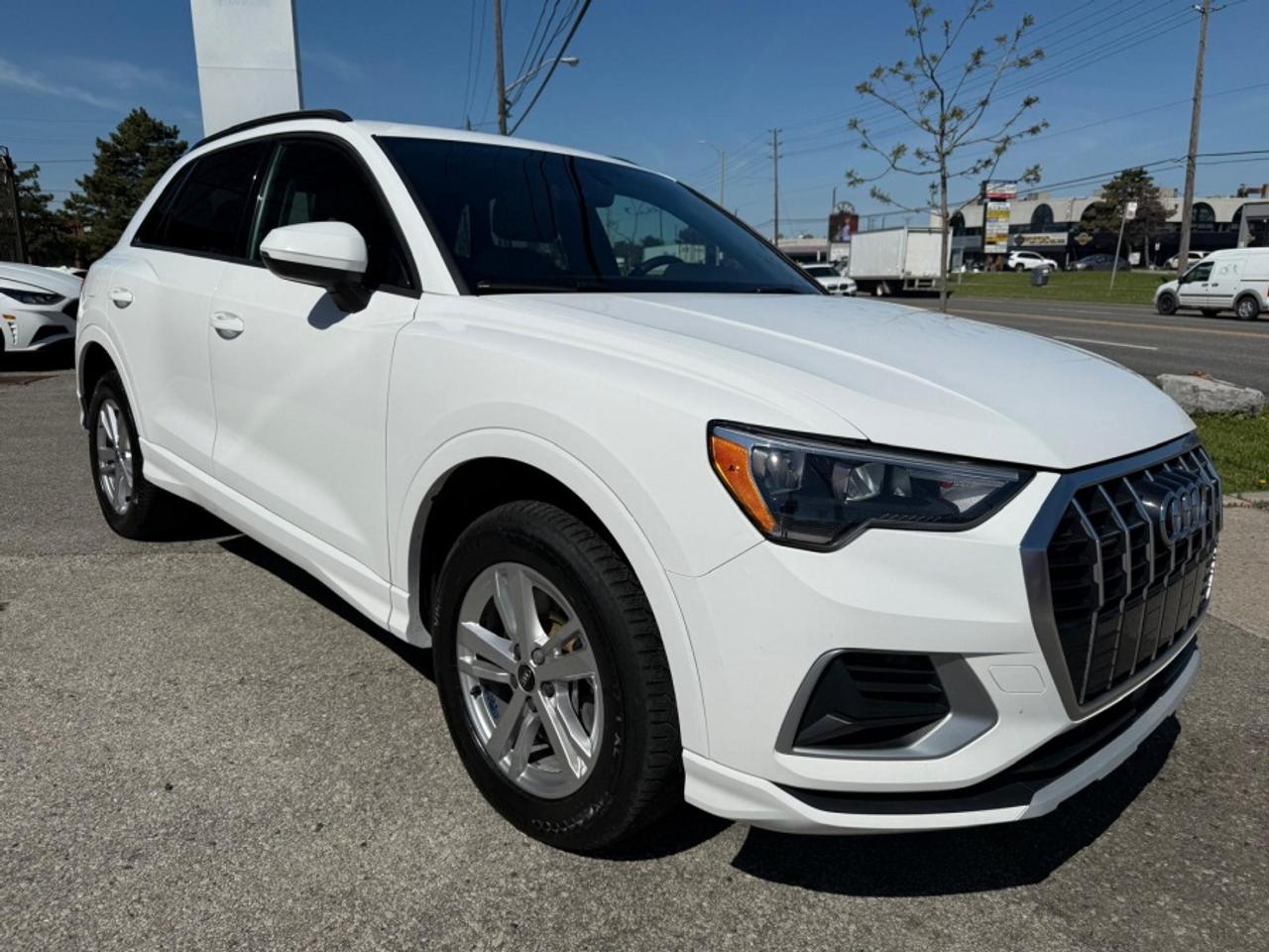 2022 Audi Q3 QUATTRO PREMIUM 40 TFSI /BROWN LEATHER /PANO ROOF - Photo #4
