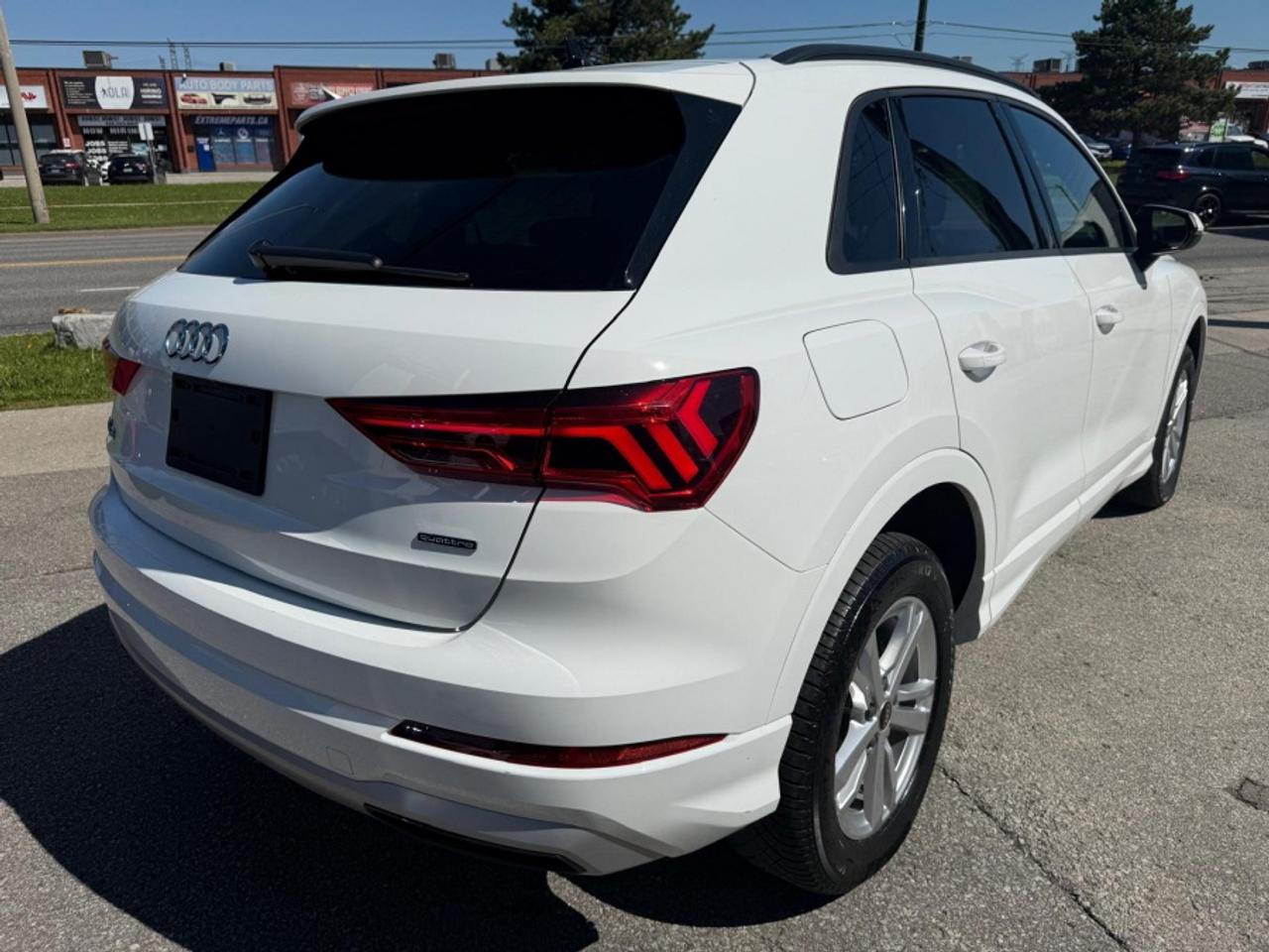 2022 Audi Q3 QUATTRO PREMIUM 40 TFSI /BROWN LEATHER /PANO ROOF Photo