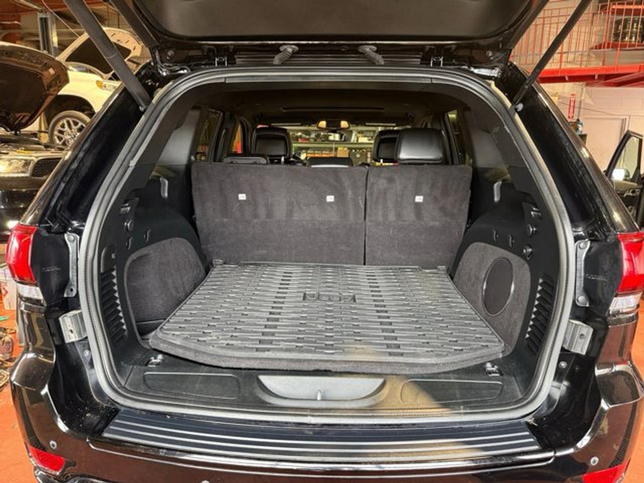 2018 Jeep Grand Cherokee Altitude Iv Photo