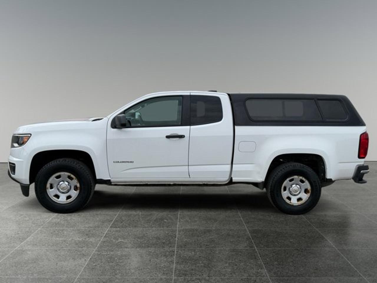 2015 Chevrolet Colorado 2WD WT Photo