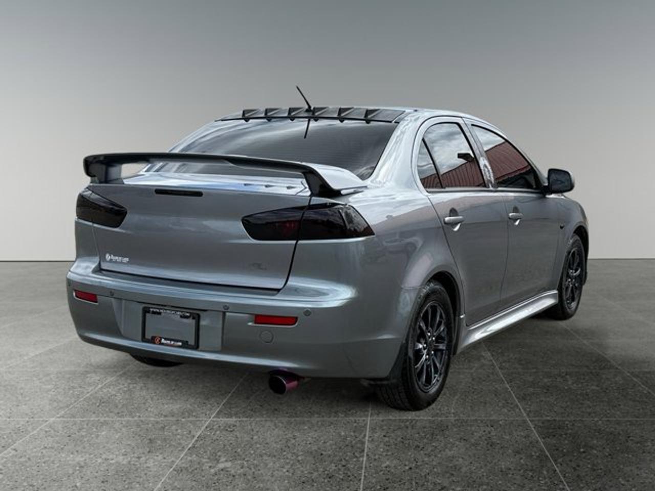 2014 Mitsubishi Lancer SE - Photo #5