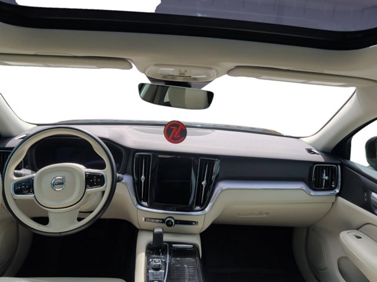 2024 Volvo S60 Recharge Core Dark Theme Photo