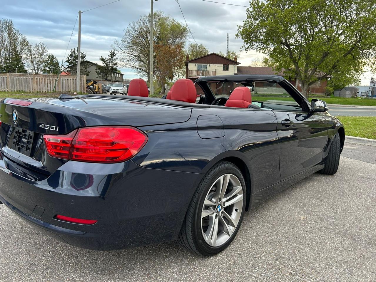 2017 BMW 4 Series 2dr Conv 430i xDrive AWD Photo