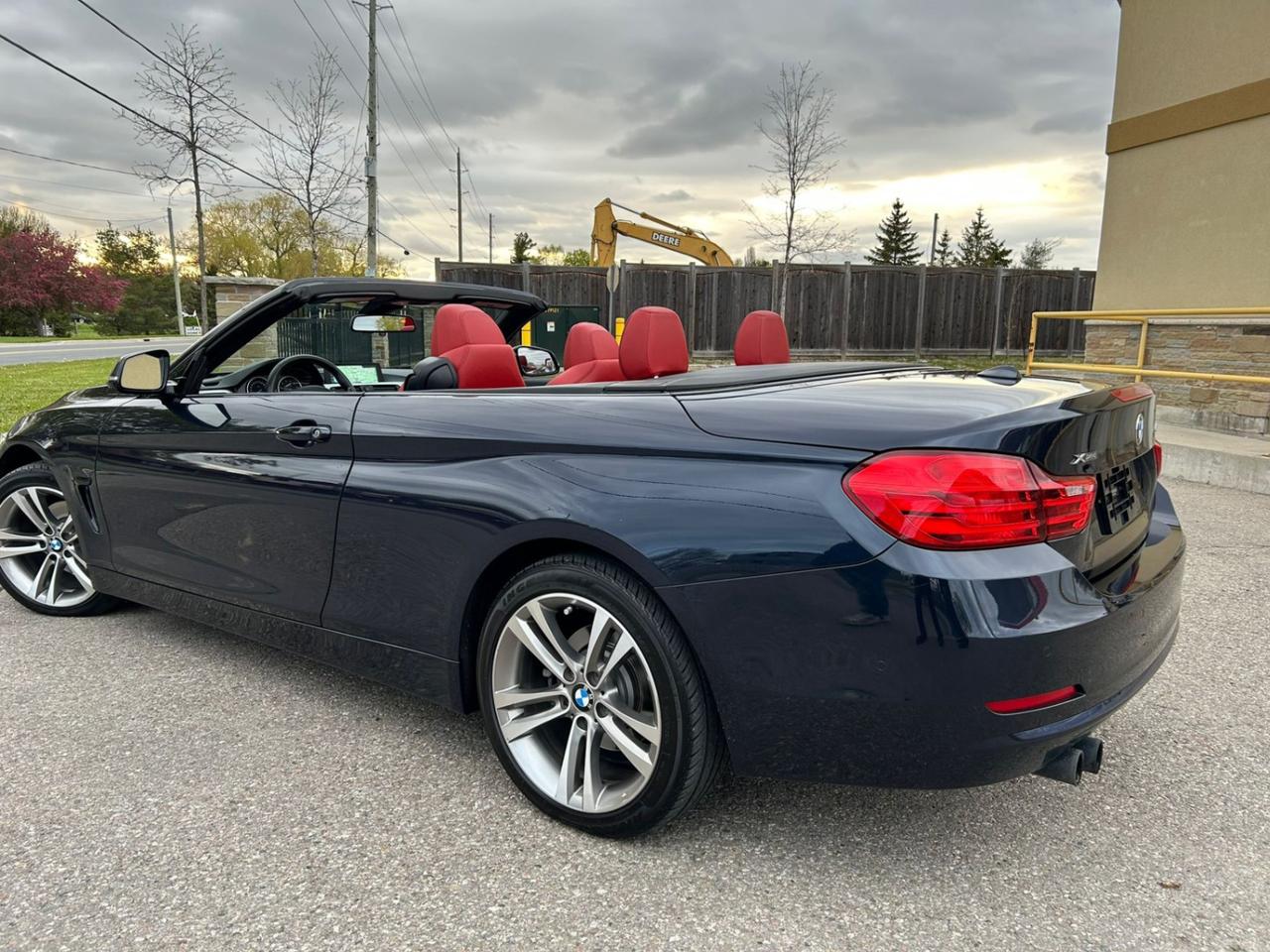 2017 BMW 4 Series 2dr Conv 430i xDrive AWD Photo