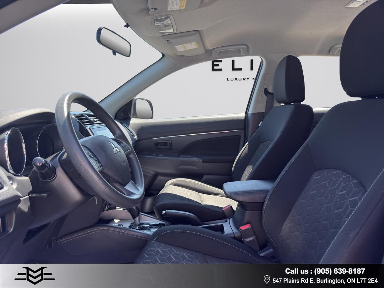 2022 Mitsubishi RVR ES AWC - Reverse Camera - 74,000KMS !!! Photo