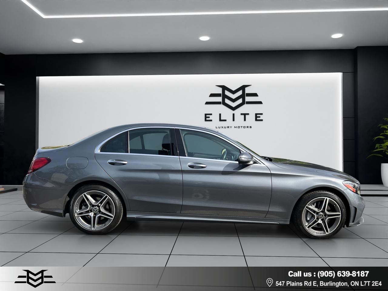 2019 Mercedes-Benz C-Class C 300 4MATIC - AMG PKG - 29,000KMS ONLY !!! Photo