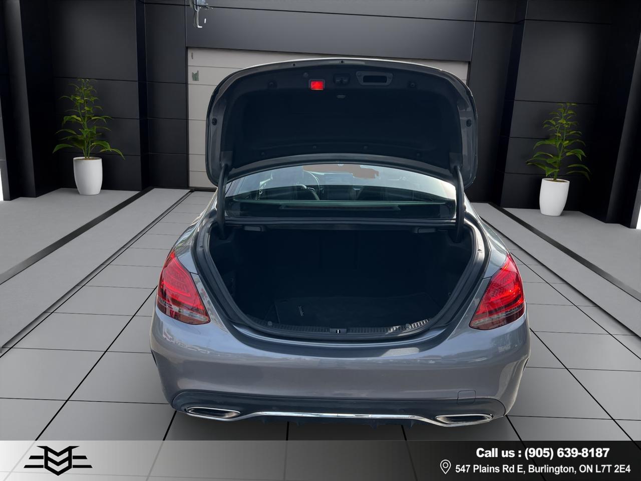 2019 Mercedes-Benz C-Class C 300 4MATIC - AMG PKG - 29,000KMS ONLY !!! Photo