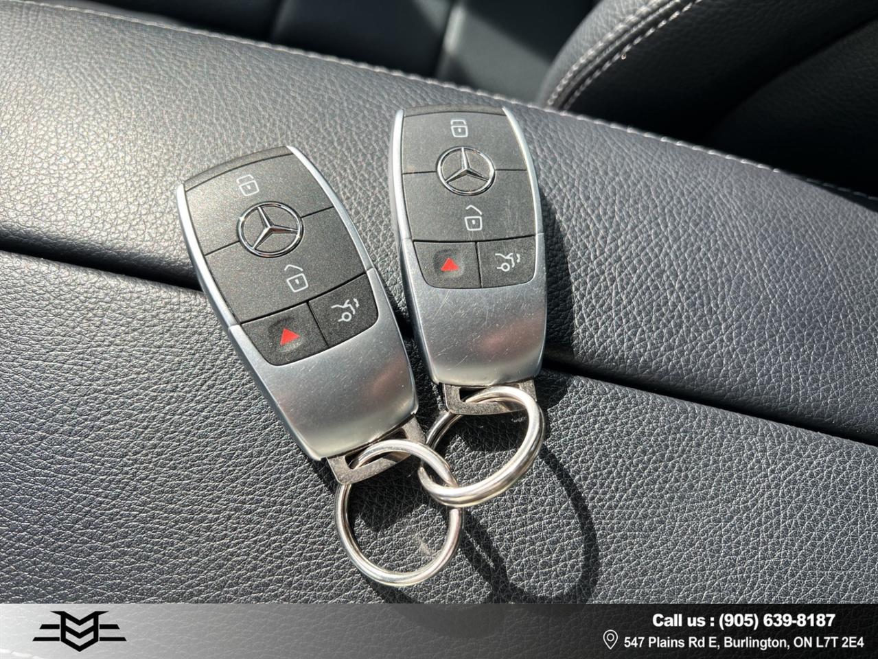 2019 Mercedes-Benz C-Class C 300 4MATIC - AMG PKG - 29,000KMS ONLY !!! Photo