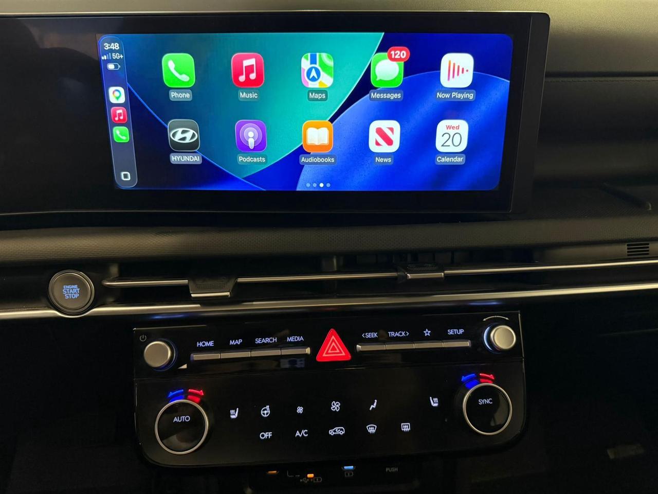 2025 Hyundai Tucson Preferred AWD, FACTORY WARRANTY. Photo