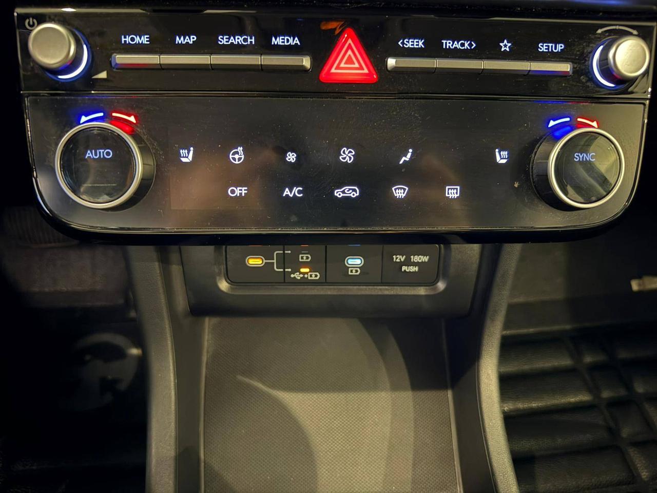 2025 Hyundai Tucson Preferred AWD, FACTORY WARRANTY. Photo