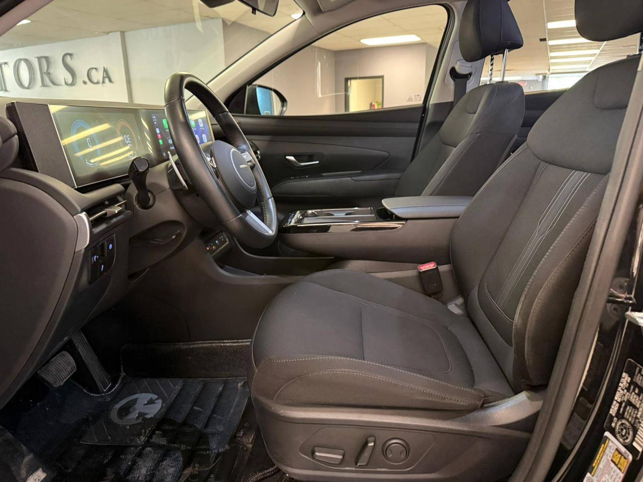 2025 Hyundai Tucson Preferred AWD, FACTORY WARRANTY. Photo