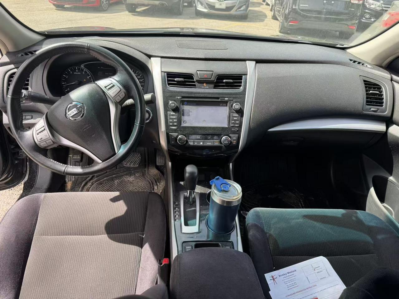 2013 Nissan Altima 2.5 SV Photo