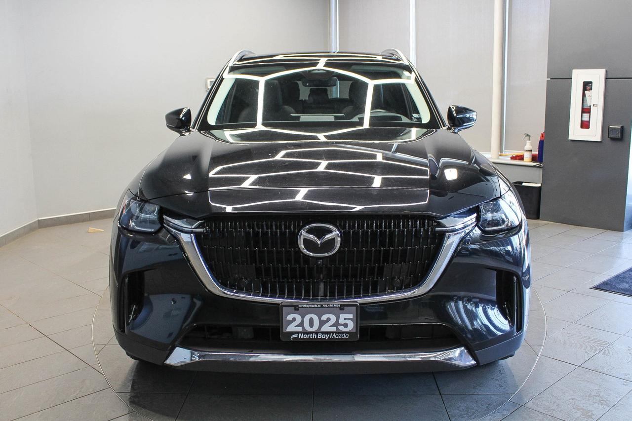 2025 Mazda CX-90 MHEV GT BOSE AUDIO - 360 DEGREE CAMERA - 8 PASSENGER LEATHER SEATS Photo