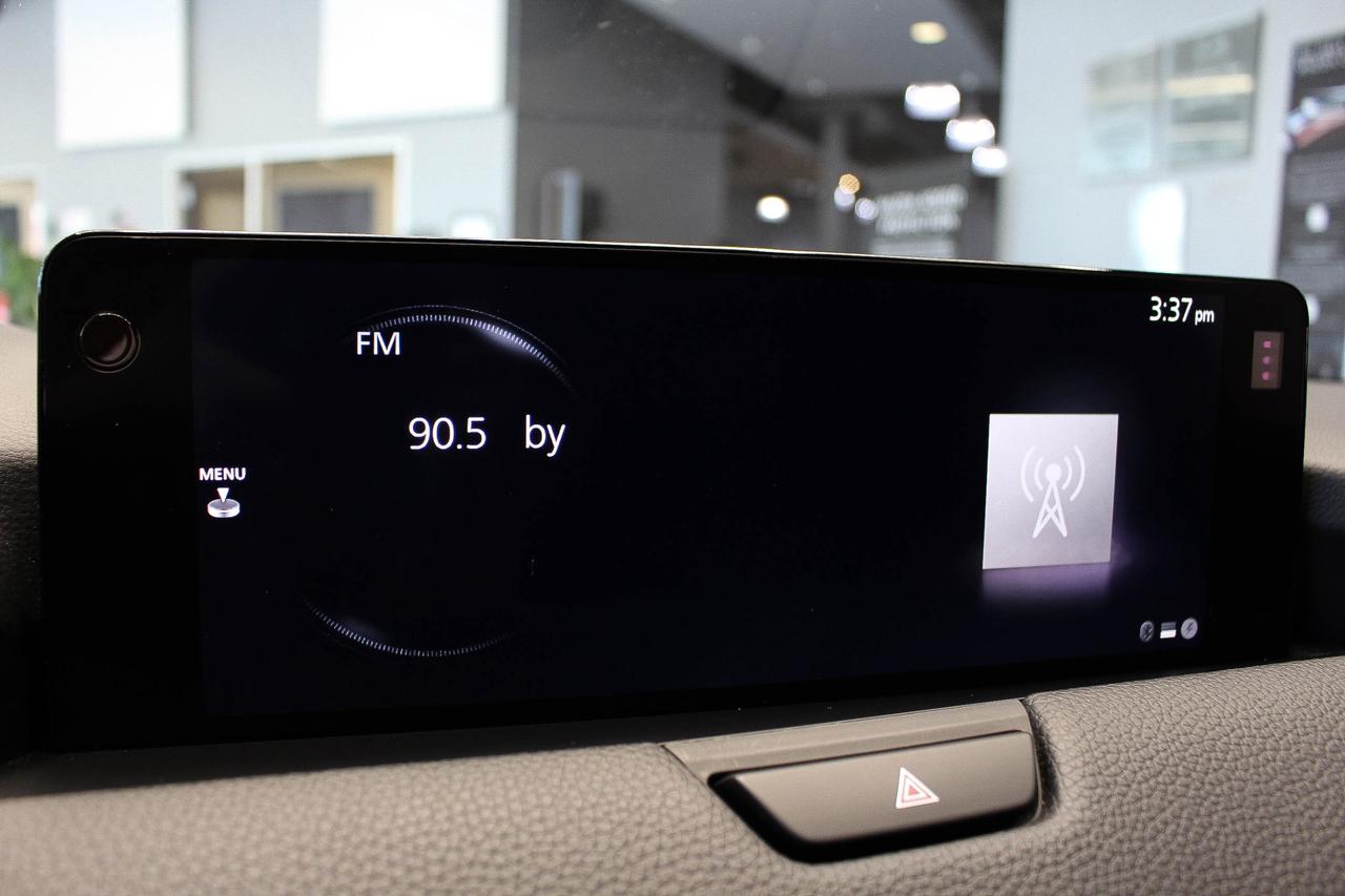 2025 Mazda CX-90 MHEV GT BOSE AUDIO - 360 DEGREE CAMERA - 8 PASSENGER LEATHER SEATS Photo