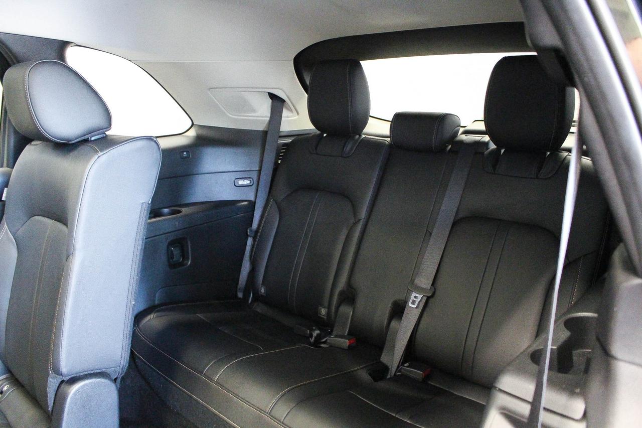 2025 Mazda CX-90 MHEV GT BOSE AUDIO - 360 DEGREE CAMERA - 8 PASSENGER LEATHER SEATS Photo