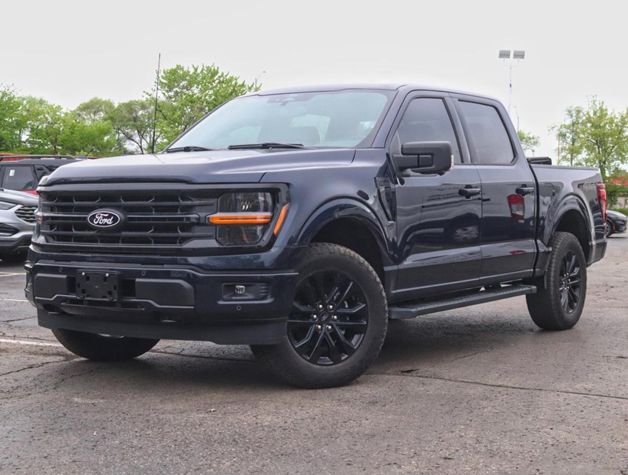 2025 Ford F-150 XLT | 4X4 | 2.7L | 303A |BLK PK PLS |ROOF | BD UTL Photo0