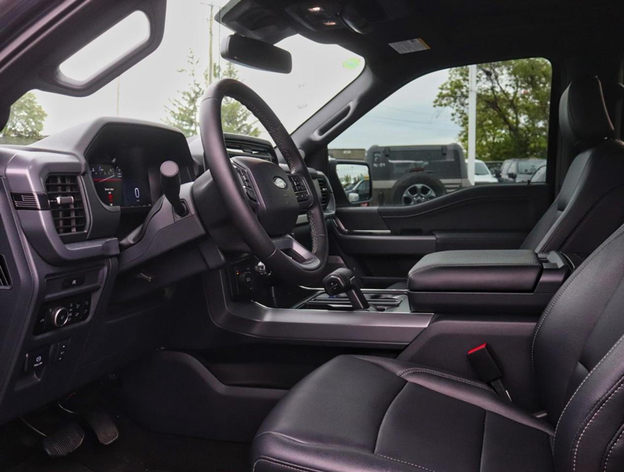 2025 Ford F-150 XLT | 4X4 | 2.7L | 303A |BLK PK PLS |ROOF | BD UTL Photo
