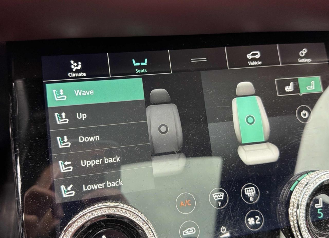 2020 Land Rover Range Rover Evoque R-Dynamic S Photo3
