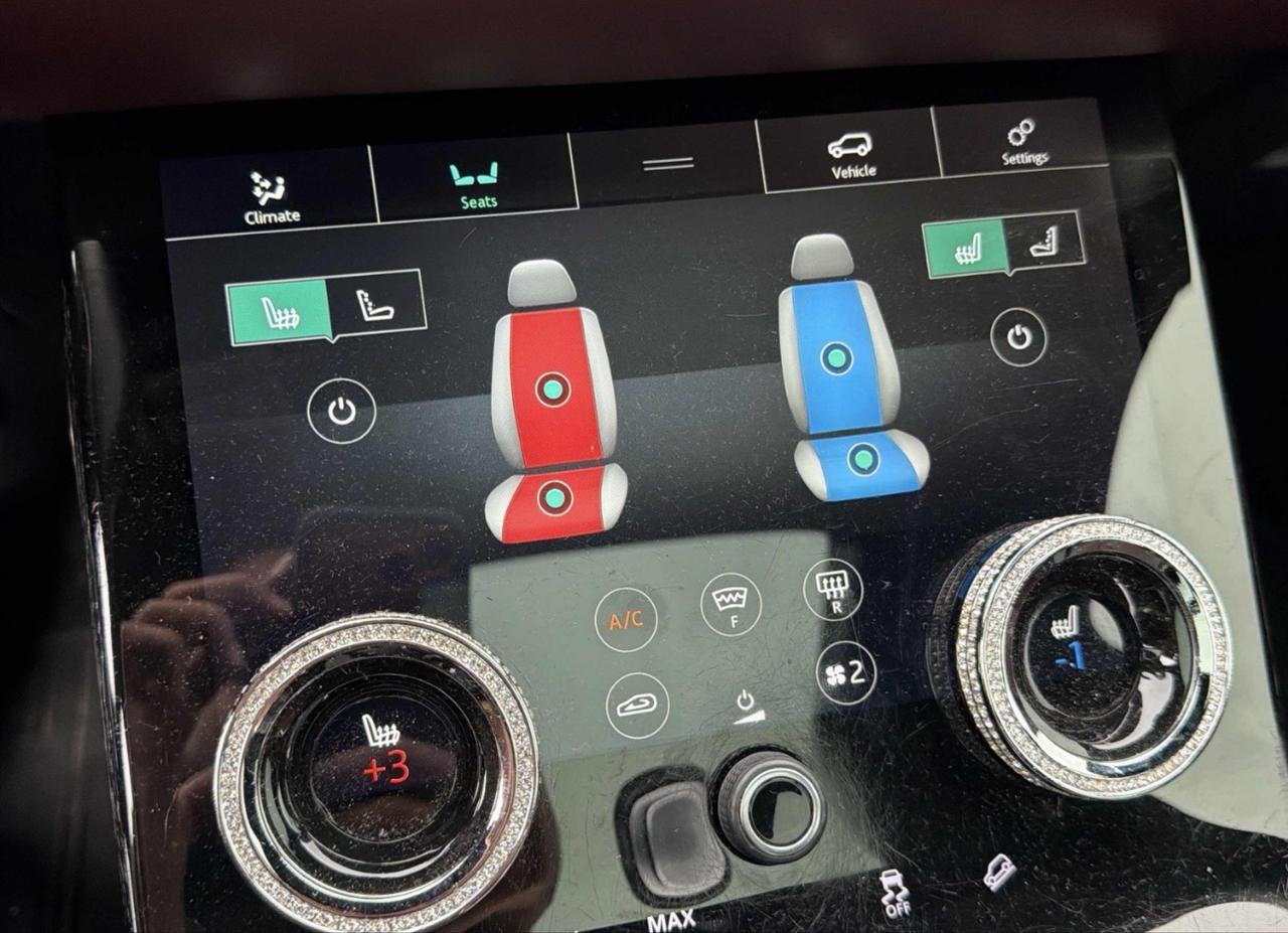 2020 Land Rover Range Rover Evoque R-Dynamic S Photo4
