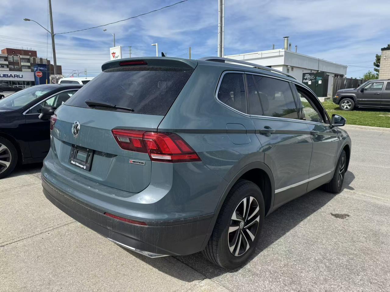 2020 Volkswagen Tiguan IQ Drive 4MOTION Photo