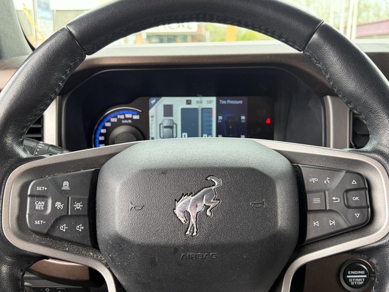 2022 Ford Bronco OUTER BANKS 4 DOOR 4X4 Photo